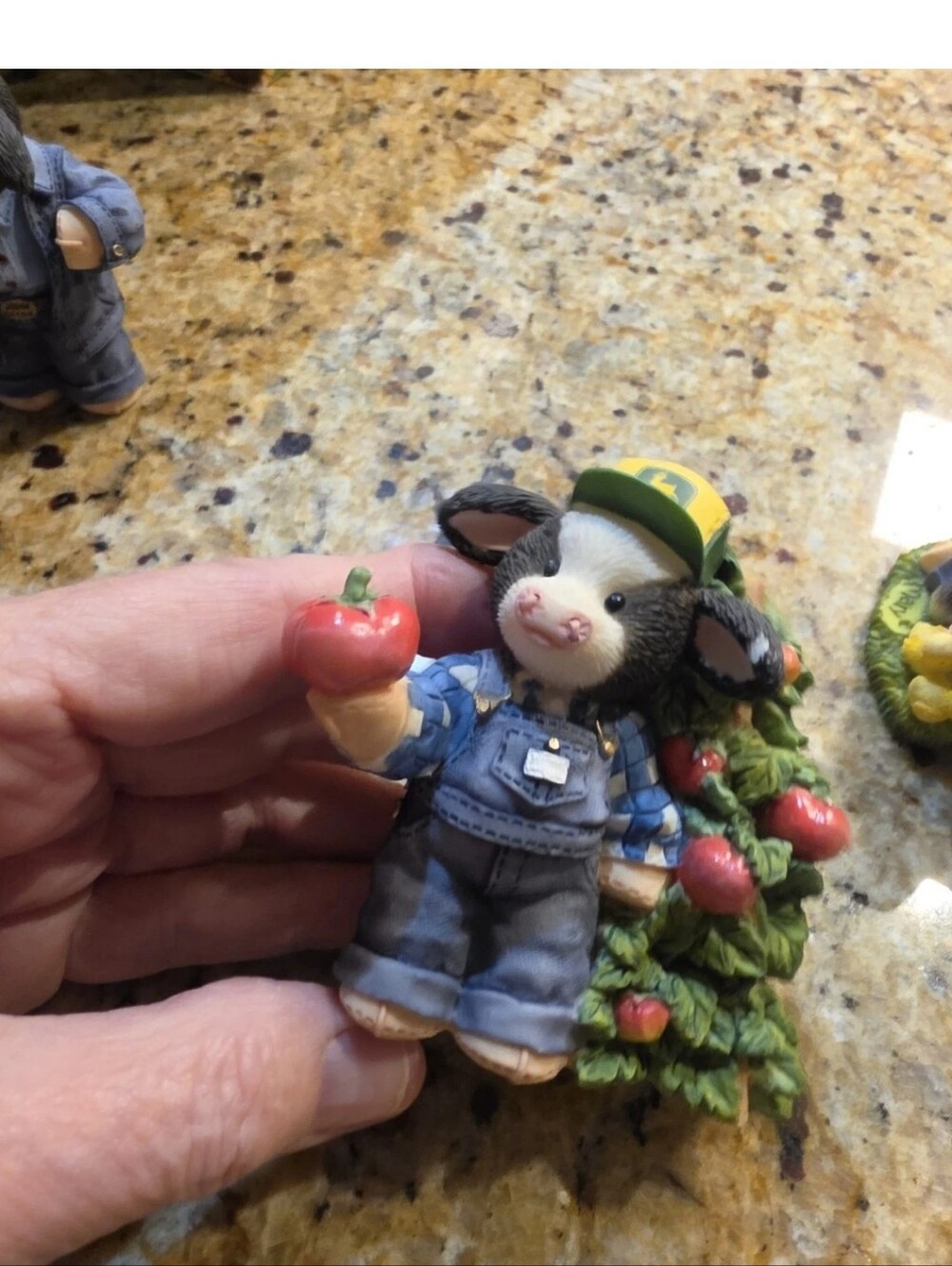 1998 Mary’s Moo Moos Your My Favorite Overall Statue #485195 John Deere No Box